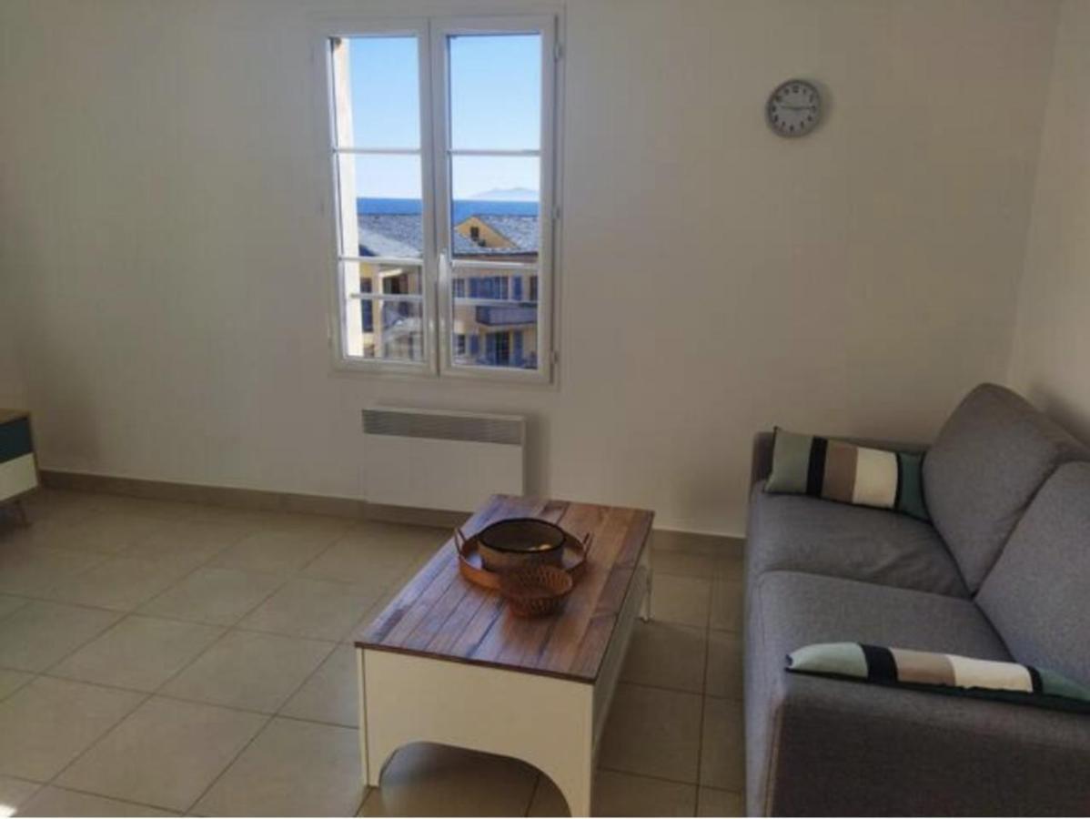 Beau T2 Au Calme à Deux Pas Du Port D'erbalunga Appartement Erbalunga (Corsica)